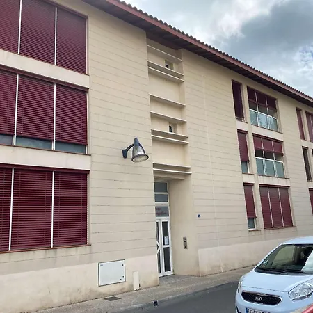 T2 Avec Terrasse, Cuisine Equipee, Clim & Wifi, Proche Thermes - Fr-1-553-277 Apartamento Balaruc-les-Bains